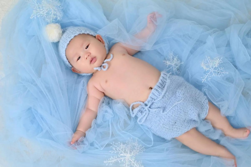 河北孕妇三个月肚子多大